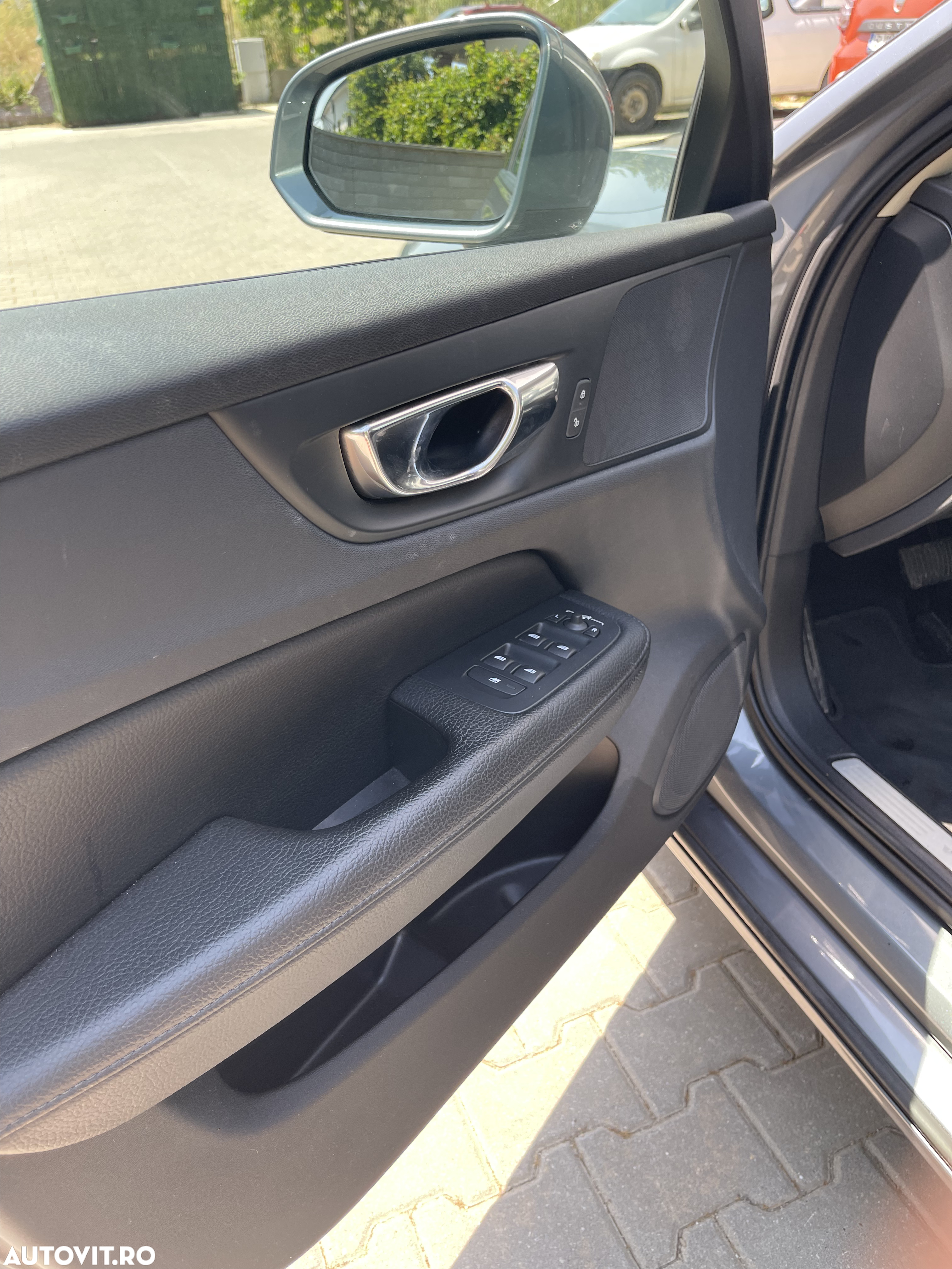 Volvo V60 D4 AWD Momentum - 17