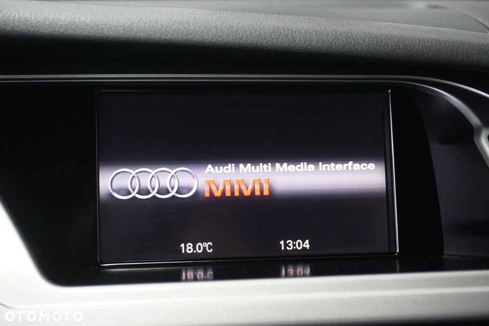 Audi A4 Avant 2.0 TDI DPF S line Sportpaket - 32
