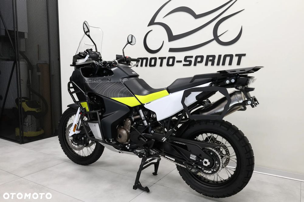 Husqvarna Norden - 9