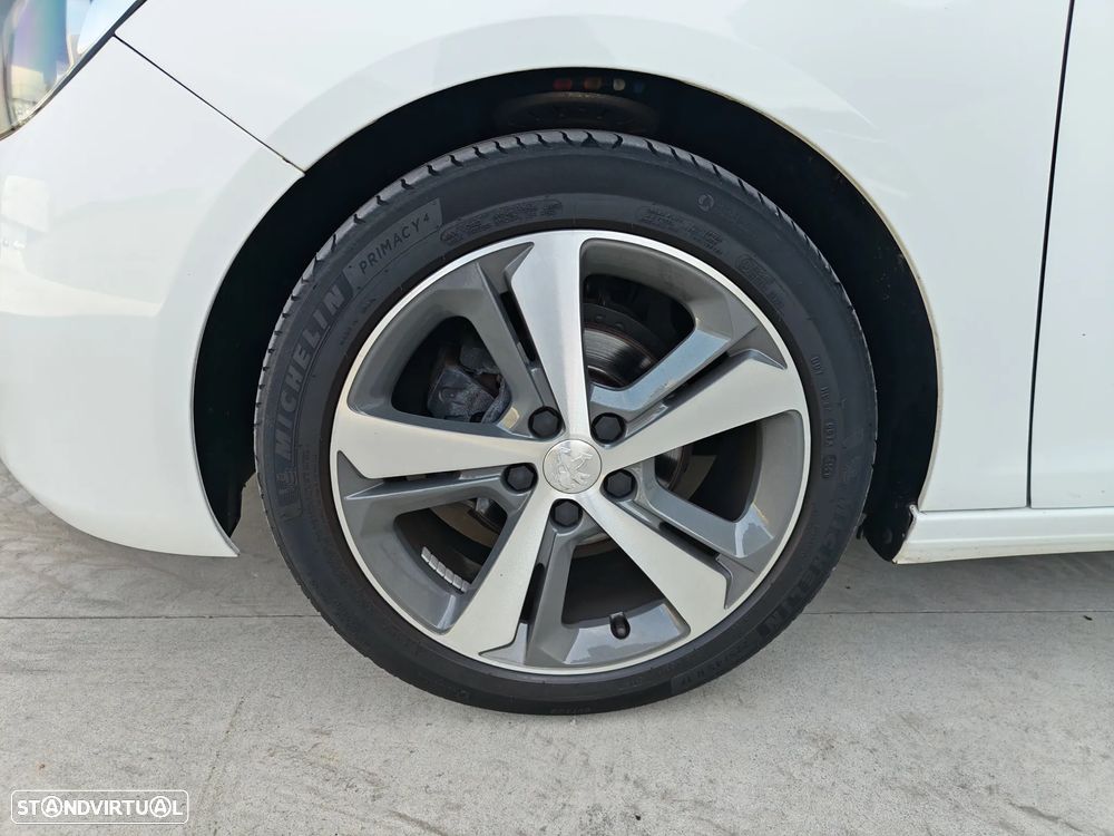 Peugeot 308 BlueHDi FAP 120 Stop&Start GT-Line Edition - 4