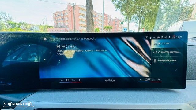 BMW 330 e Aut. Luxury Line - 47