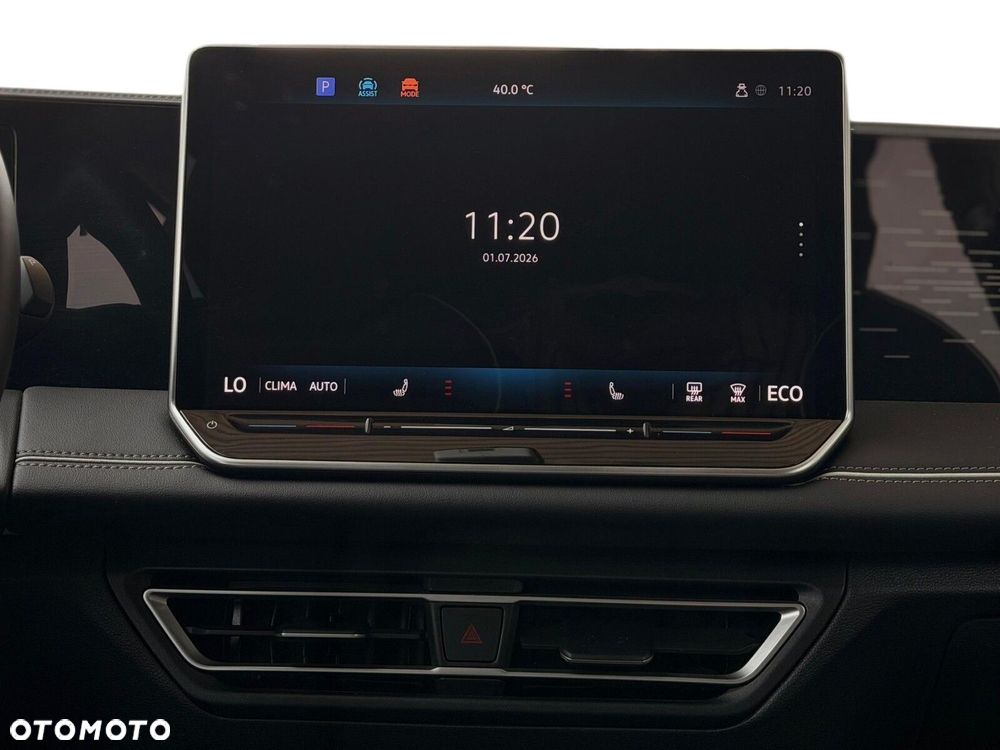 Volkswagen Tiguan 1.5 eHybrid PHEV 150kW Elegance DSG - 29