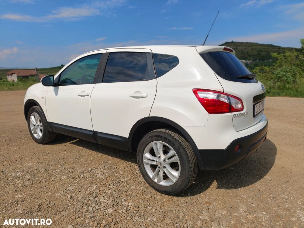 Nissan Qashqai 1.6 DCI DPF Start/Stop I-Way - 9