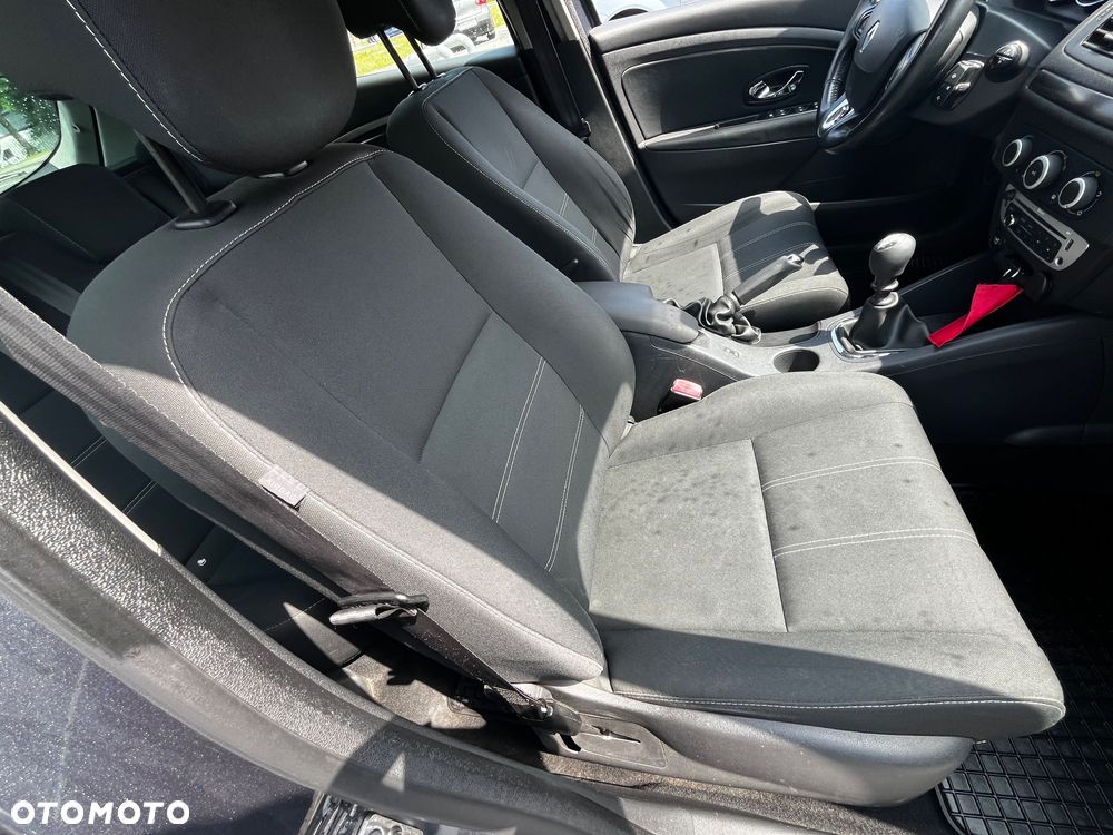 Renault Megane 1.5 dCi Energy Life EU6 - 15