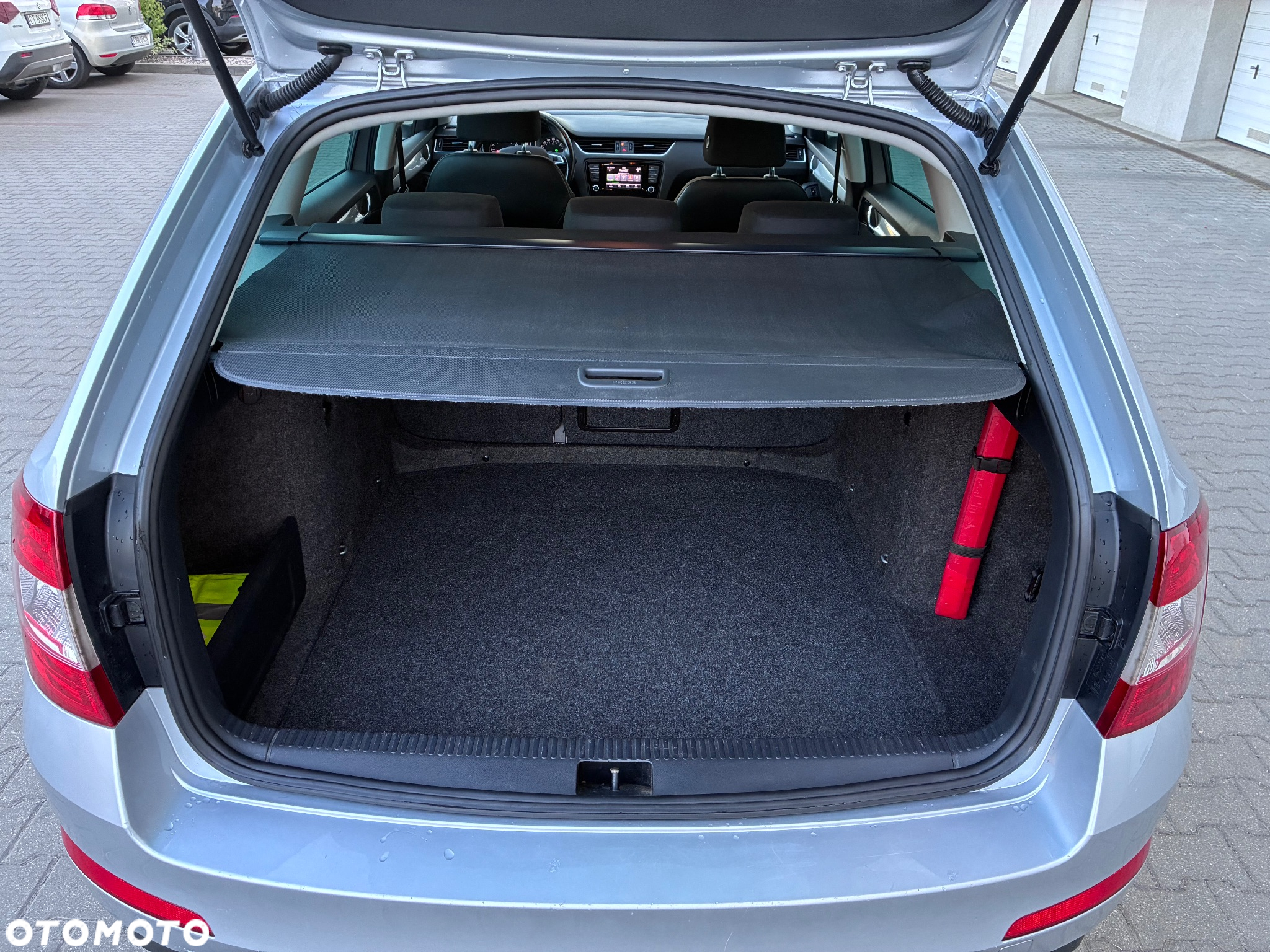 Skoda Octavia 1.6 TDI Ambiente DSG - 13