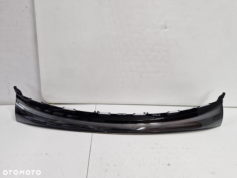 MERCEDES W174 CLA BLENDA LAMPA PRZÓD PRZEDNIA ŚRODKOWA - 1