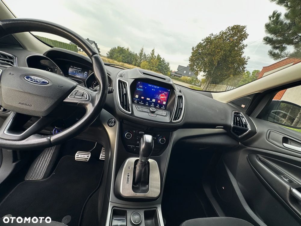 Ford Kuga 2.0 EcoBlue TITANIUM - 36