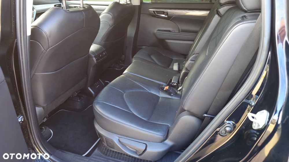 Toyota Highlander 2.5 Hybrid Executive - 21