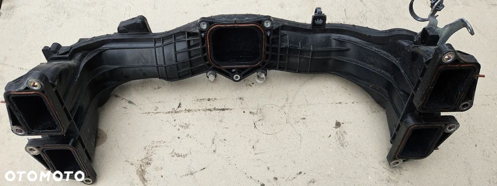 Subaru Legacy Forester 2.0 D 2.0D kolektor ssący - 2