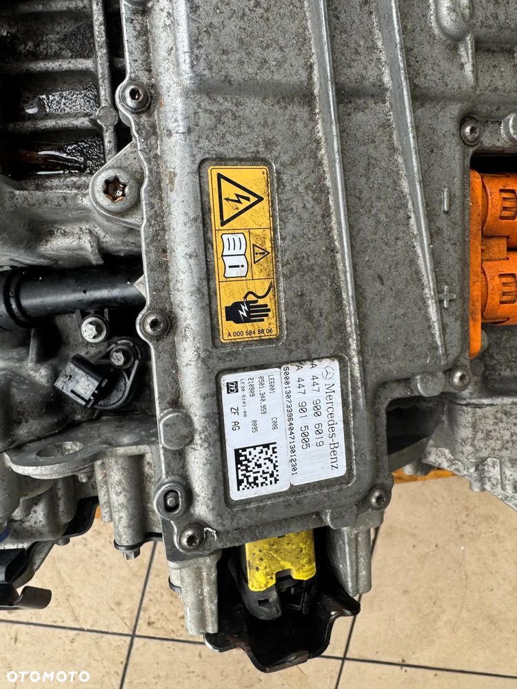 E Sprinter 907 910 silnik elektryczny A9103408000 przebieg 10tyś  JAK NOWY - 6