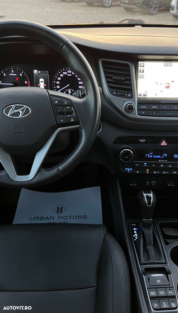 Hyundai Tucson 2.0 CRDI 4WD Automatik Premium - 15