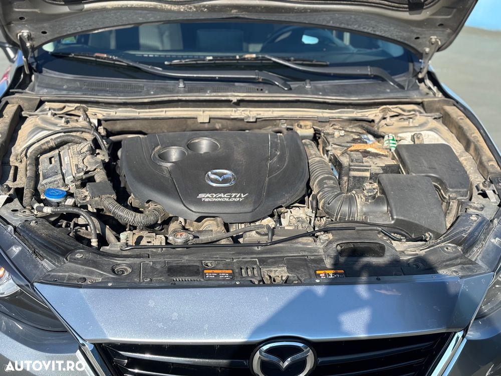 Mazda 3 - 7