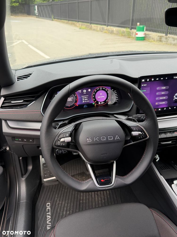Skoda Octavia 2.0 TSI RS DSG - 8