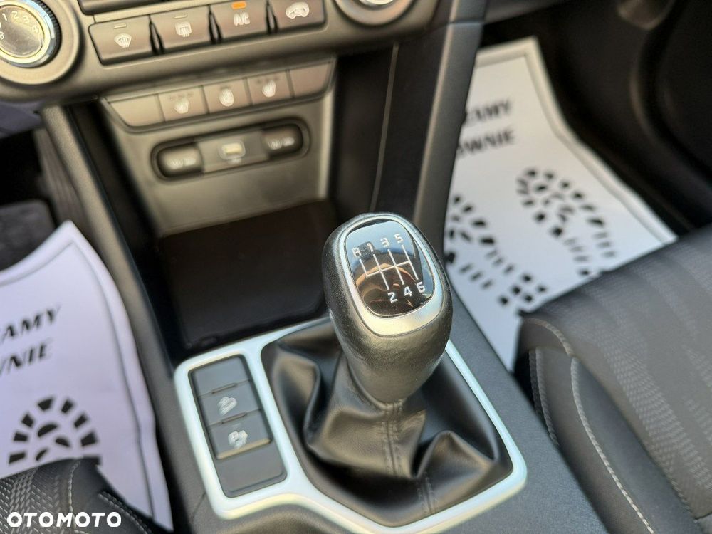 Kia Sportage 1.6 GDI L Business Line 2WD - 24