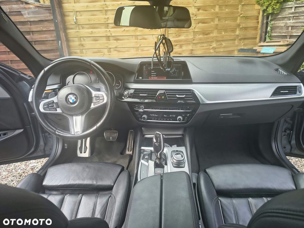 BMW Seria 5 - 18