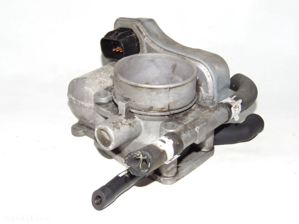 ORYGINAŁ przepustnica 25177983 Opel Vectra B C Zafira A Astra 2 II G Meriva A benzyna 1.6 - 7