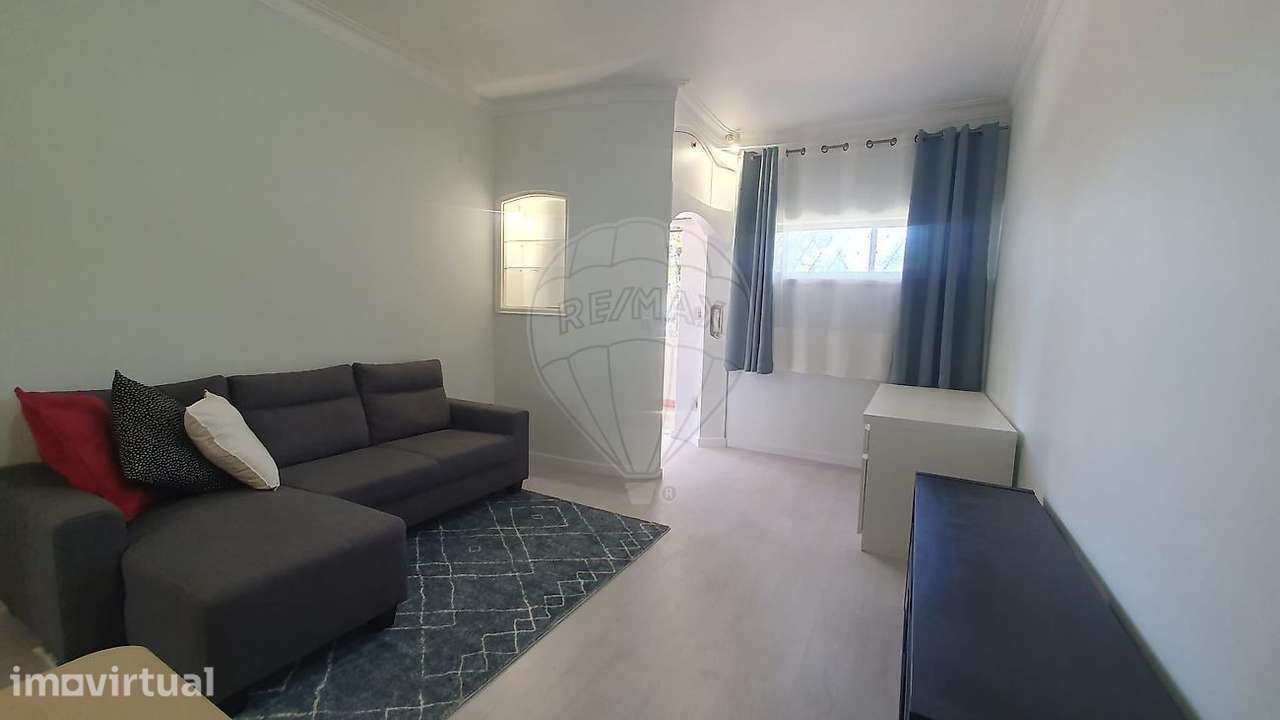 Apartamento T1 para arrendamento - Grande imagem: 2/19