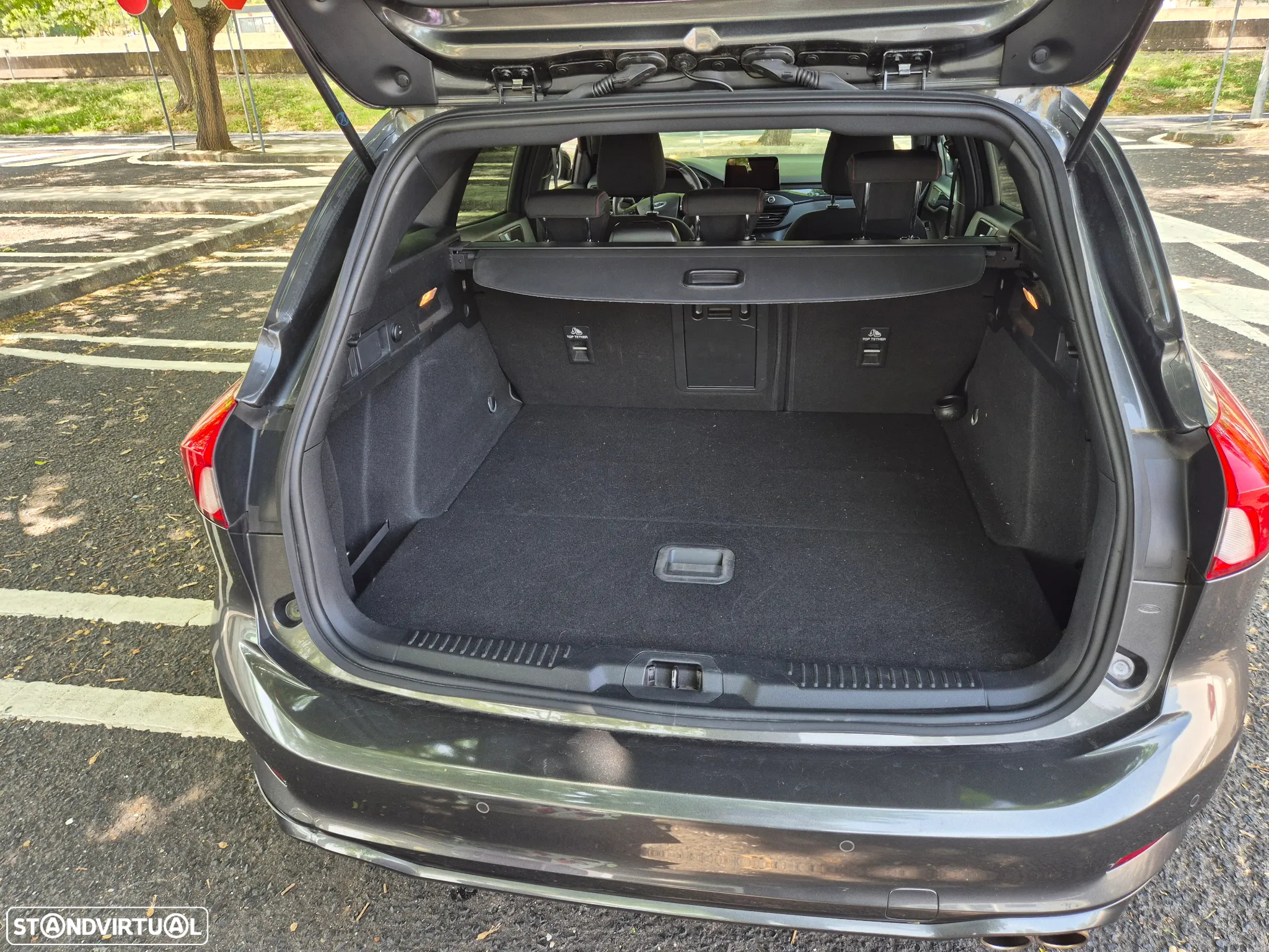 Ford Focus SW 1.0 EcoBoost ST-Line - 13