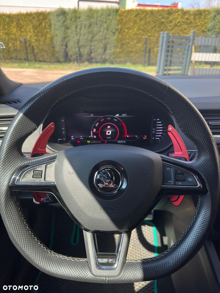 Skoda Octavia 2.0 TDI 4x4 DSG RS - 10