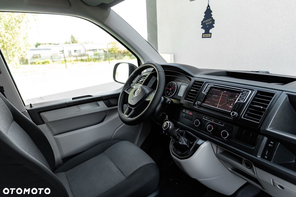 Volkswagen Transporter T6 - 36