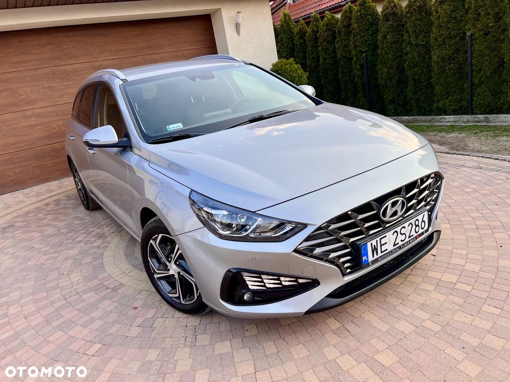 Hyundai i30 1.6 D Comfort - 14