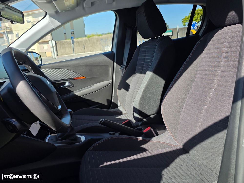 Peugeot 208 1.2 PureTech Active Pack - 22