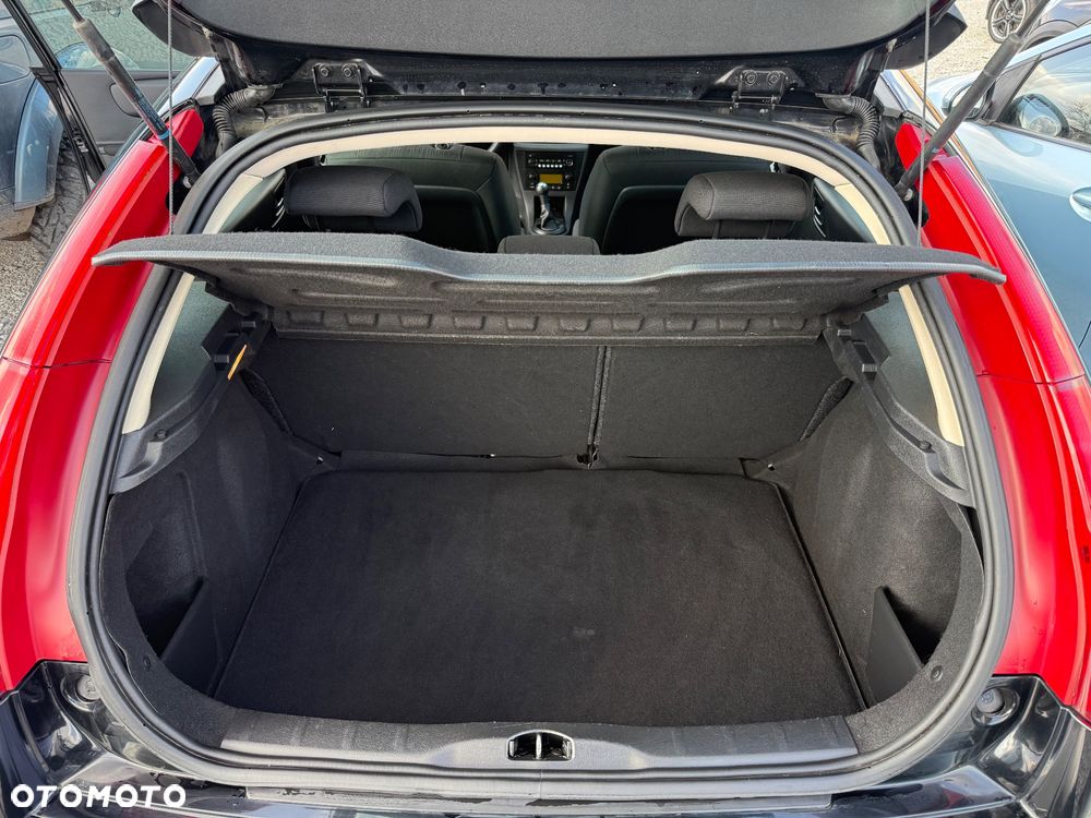 Citroën C4 HDi 110 FAP Style - 15