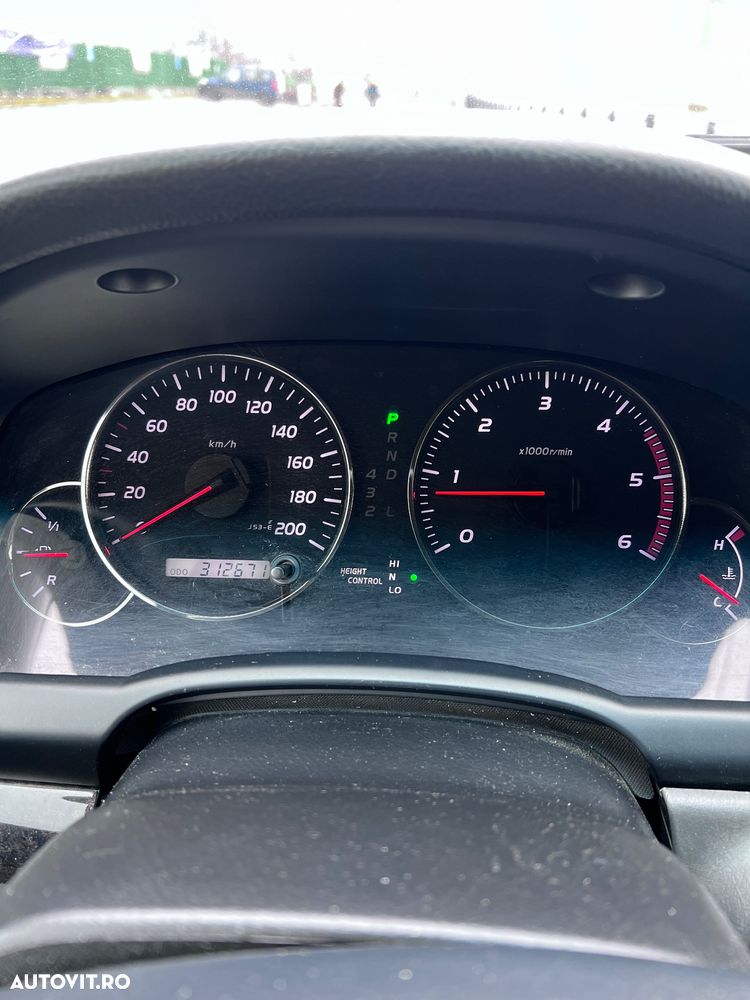 Toyota Land Cruiser 3.0 TD-4D Aut Executive - 17