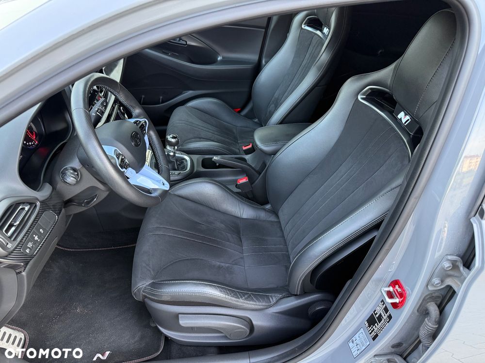 Hyundai i30 N - 15