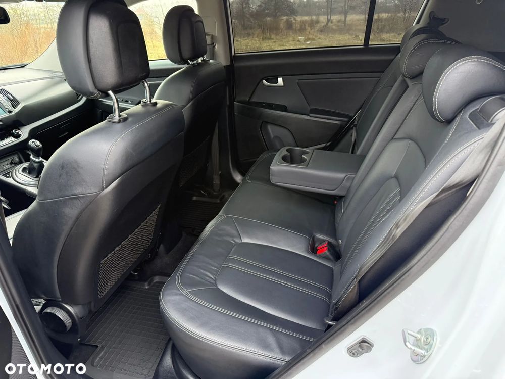 Kia Sportage 1.7 CRDI Business Line L 2WD - 27