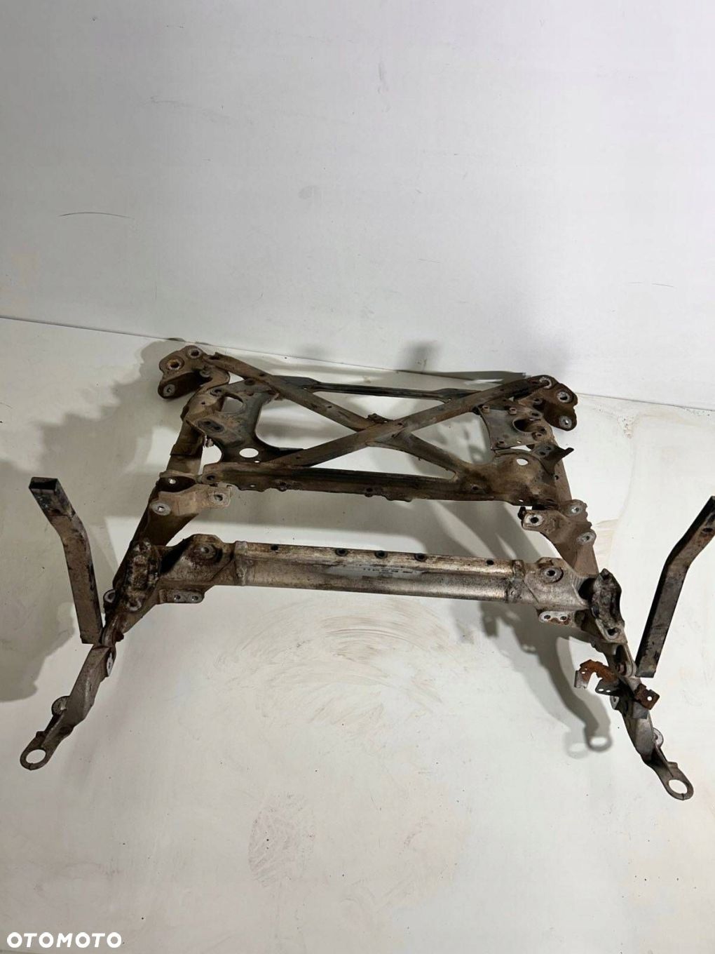 Audi A5 8T 8F 2012 8K0399315G Rama pomocnicza przednia - 1