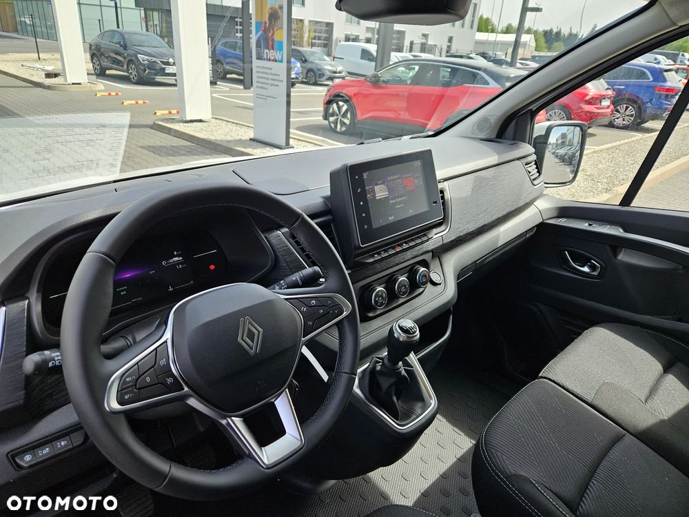 Renault Trafic Furgon L2H1 2.0dCi 130 KM - 15