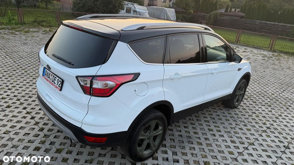 Ford Kuga 2.0 TDCi AWD Trend - 38