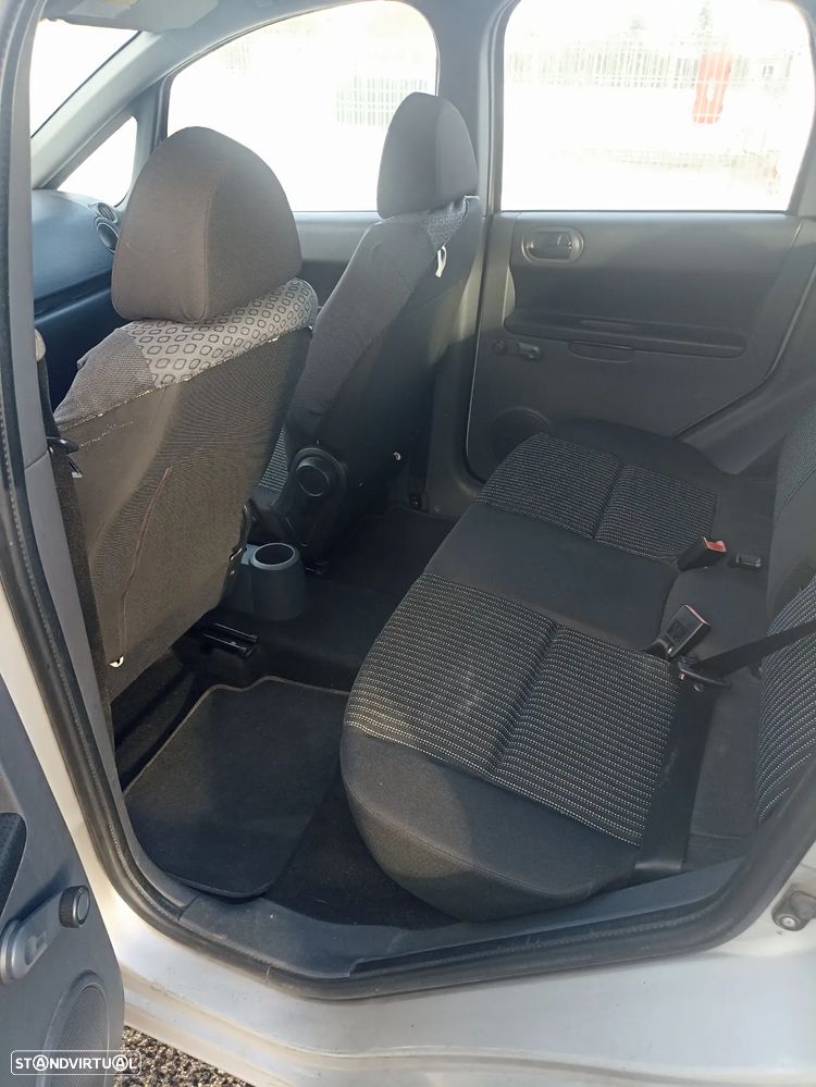 Mitsubishi Colt 1.1 Base - 8