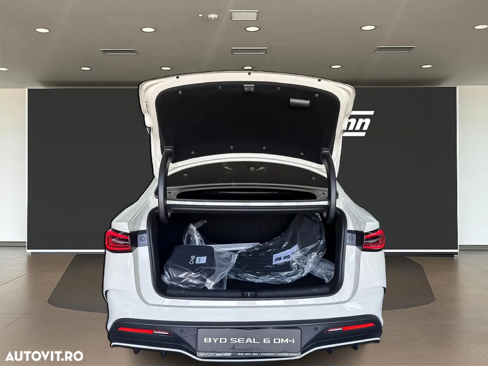 Byd Seal 6 DM-i PHEV Boost - 10