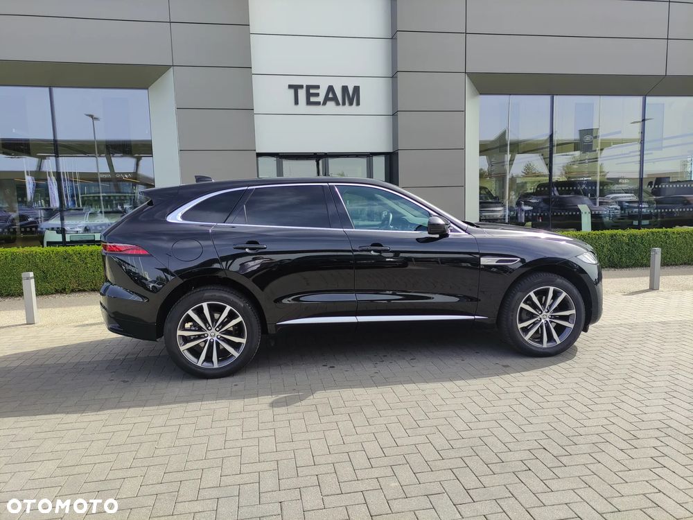 Jaguar F-Pace - 13
