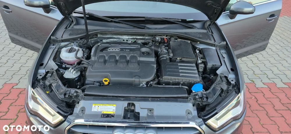 Audi A3 Sportback 2.0 TDI - 23
