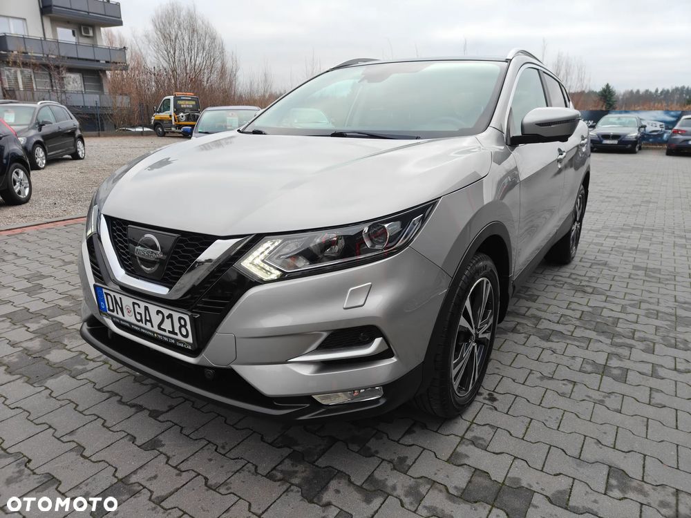 Nissan Qashqai 1.6 DIG-T TEKNA+ - 3