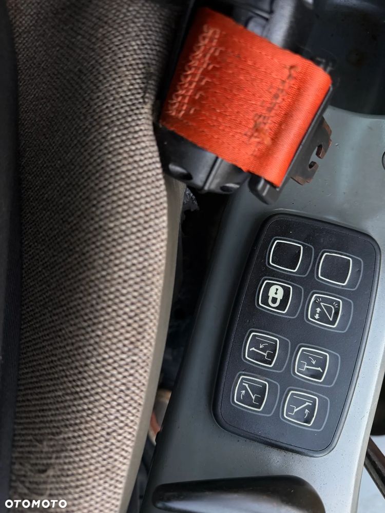 JCB JS130W Koparka Kołowa 13ton z Łapami podporami Hydr.! Najlepszy niezawodny Silnik ISUZU 105 KM. Długie ramię PLUS. Sprowadzona z Norwegii Pracowała przy śmieciach! ZADBANA bez luzów i wycieków! KLIMA. Zamki na tłokach. Potężna moc! Okazja TANIO! - 35