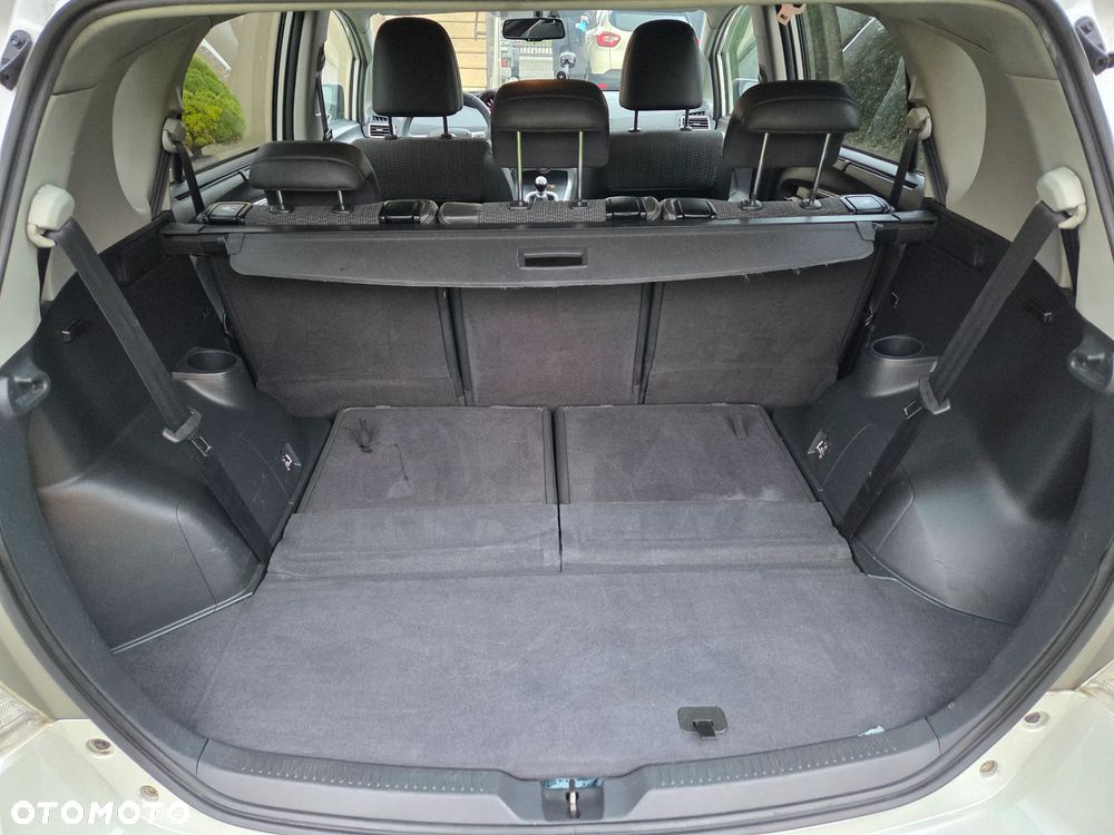 Toyota Verso 1.6 D-4D Prestige 7os - 9
