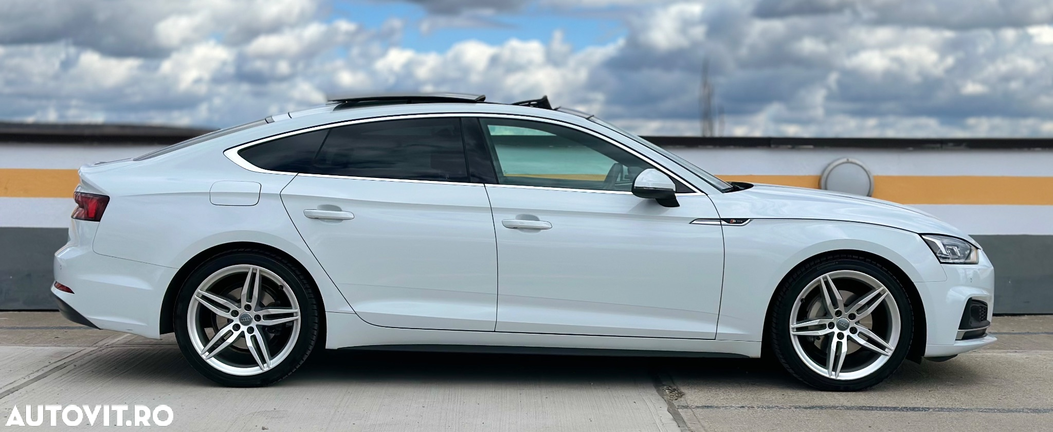 Audi A5 Sportback 40 TDI quattro S tronic S line - 4