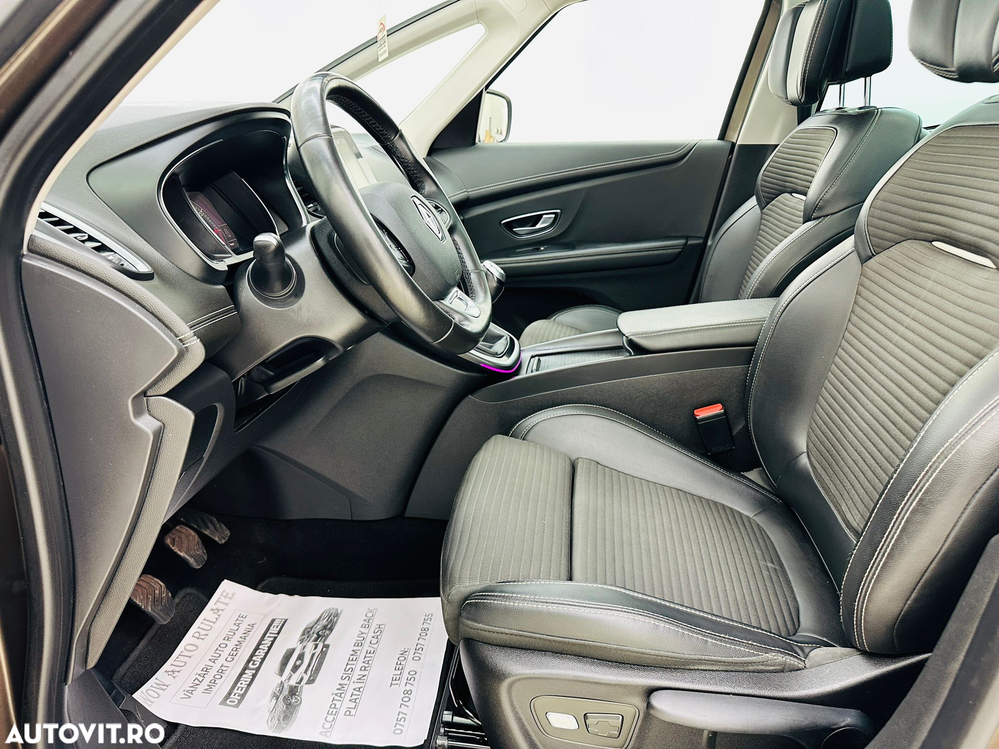 Renault Scenic - 14