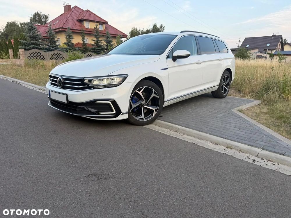 Volkswagen Passat 1.4 TSI DSG GTE - 3