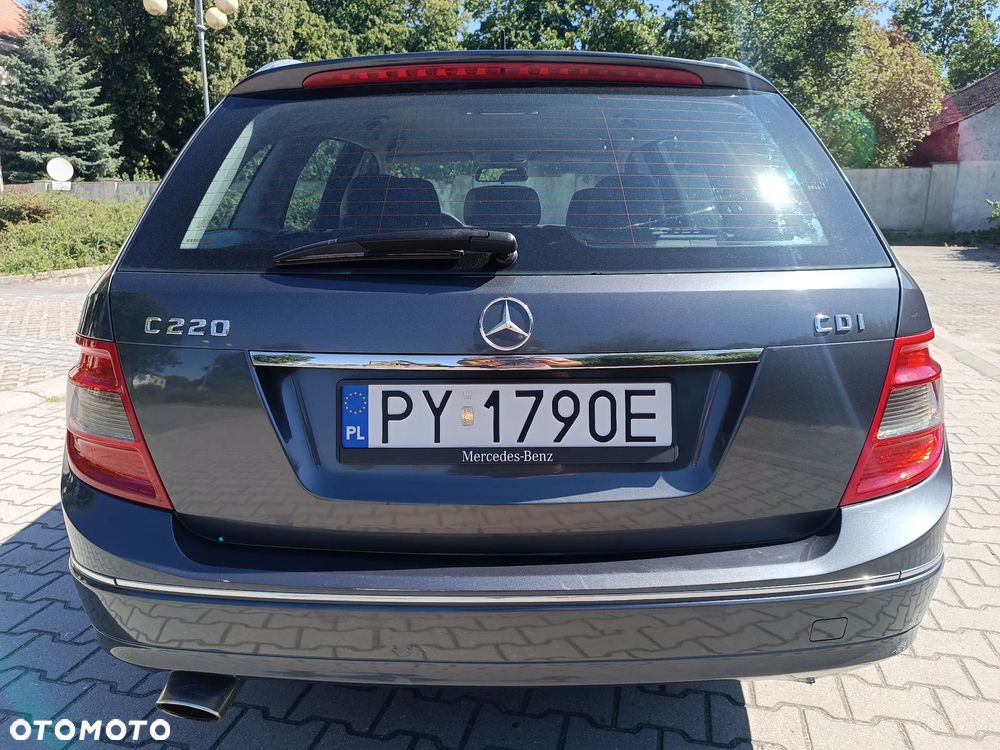 Mercedes-Benz Klasa C 220 CDI DPF Automatik Avantgarde - 4