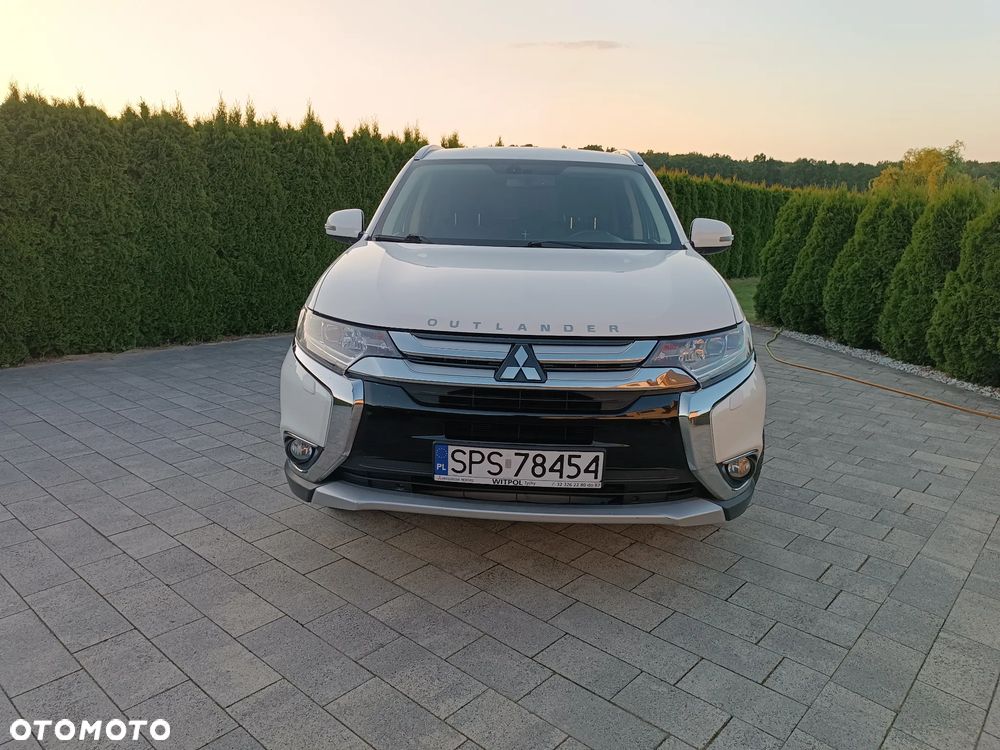 Mitsubishi Outlander 2.0 Intense + 4WD CVT - 3