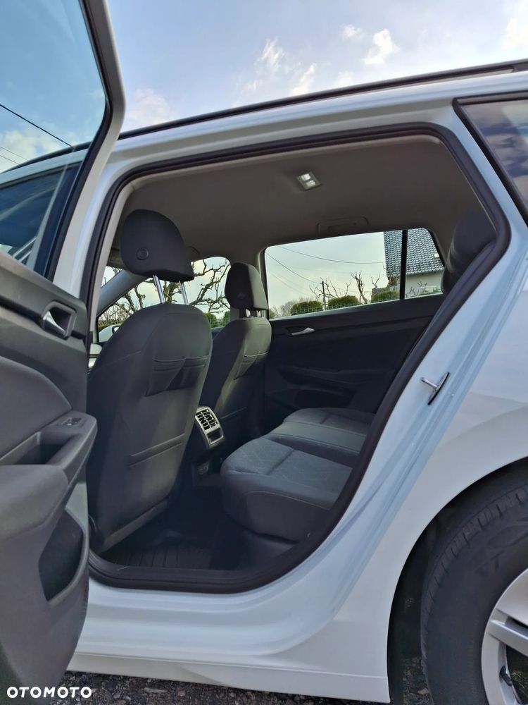 Volkswagen Golf 2.0 TDI Life - 29