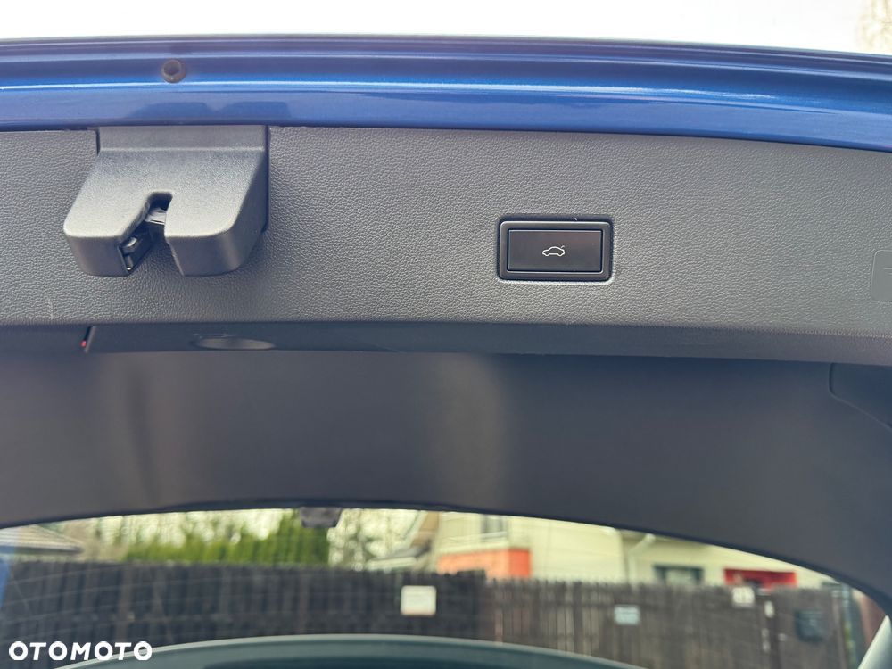Volkswagen T-Roc 1.5 TSI Style DSG - 16
