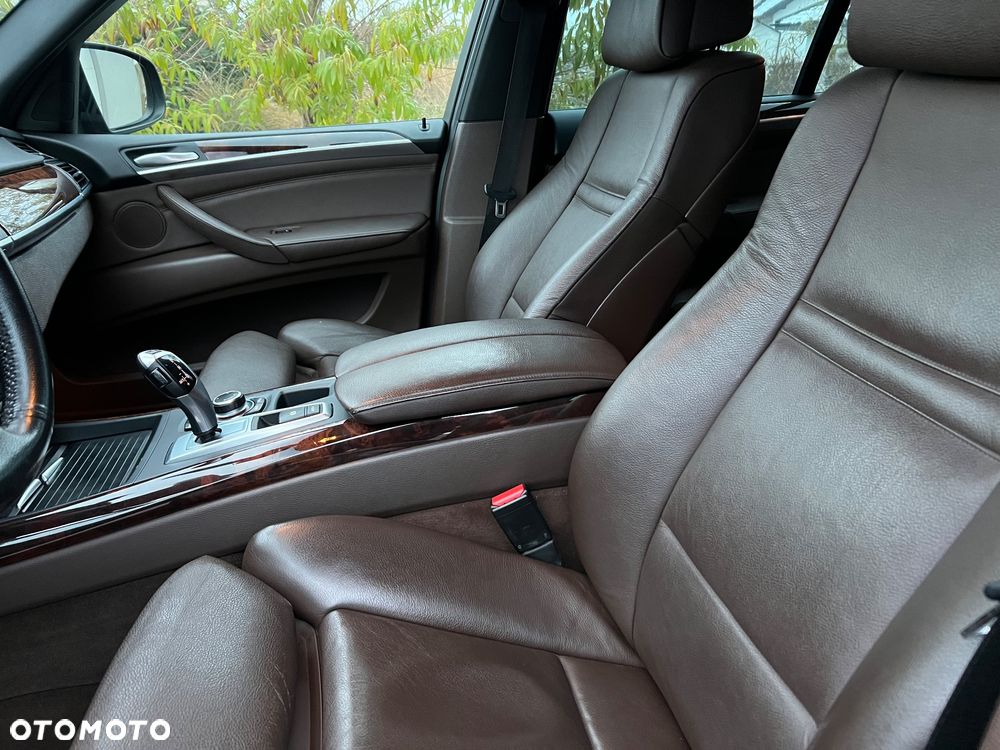 BMW X5 xDrive30d - 16