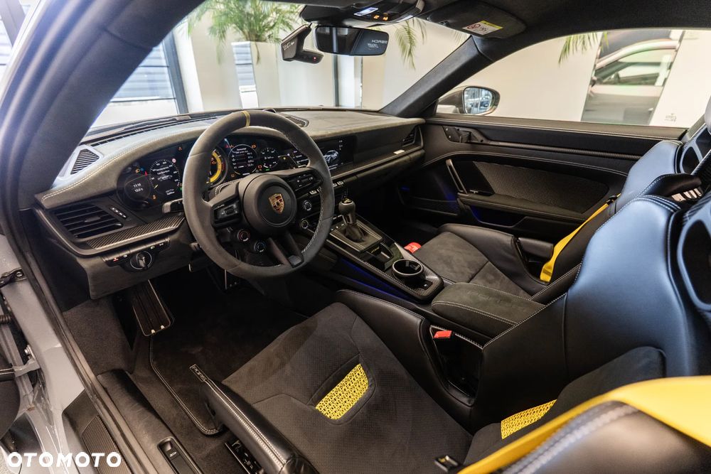 Porsche 911 GT3 RS - 10