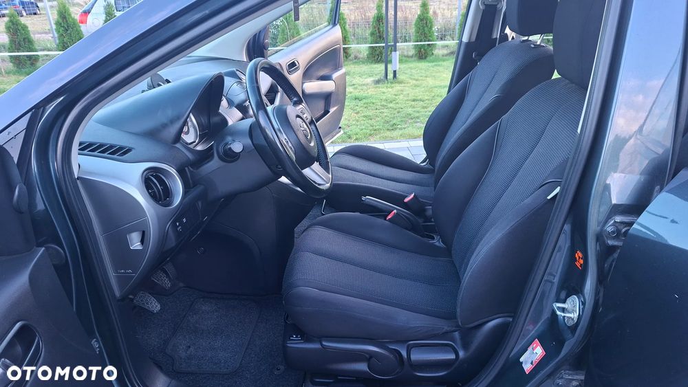 Mazda 2 1.5 Dynamic - 8